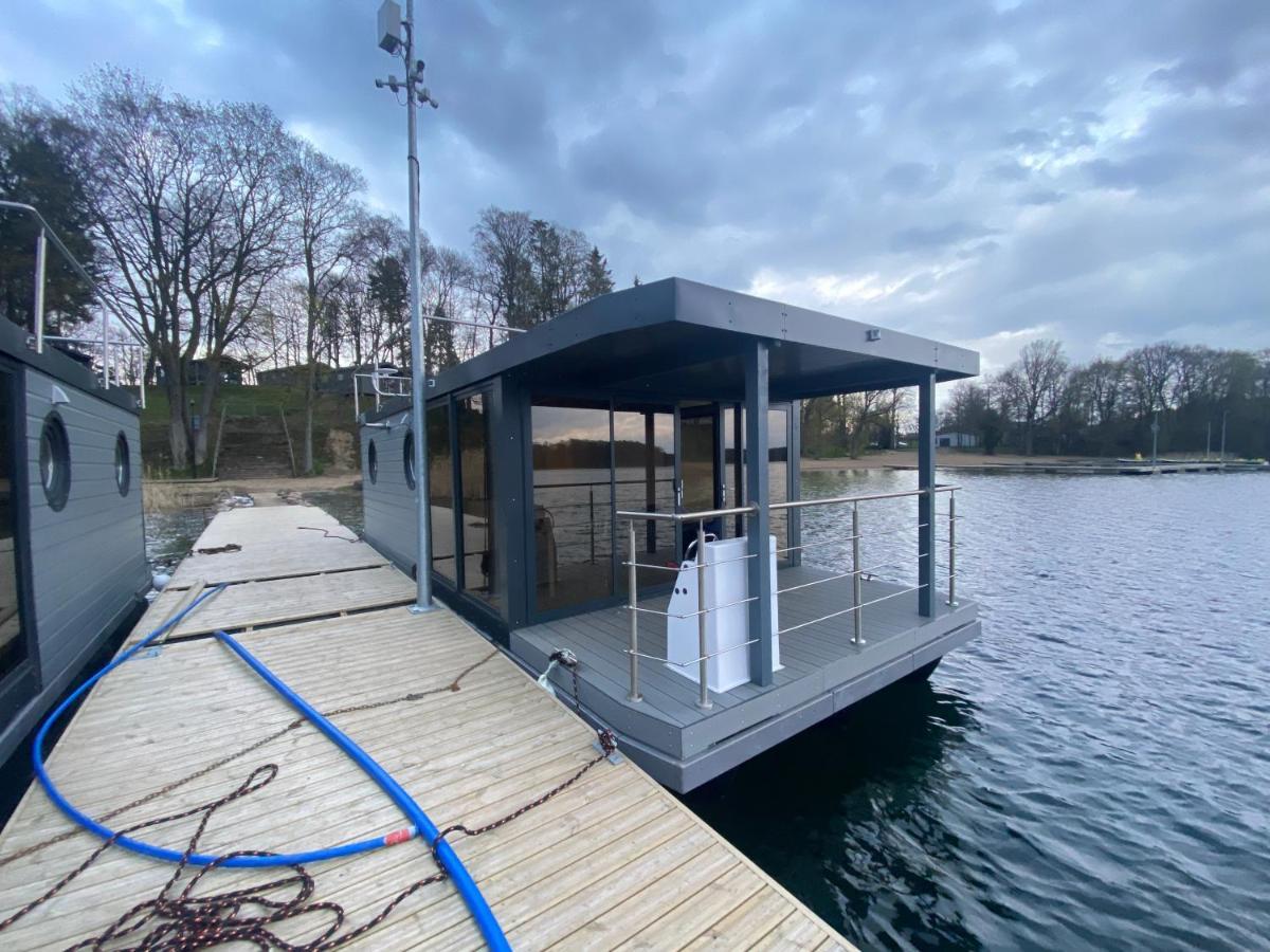 דירות Złocieniec Houseboat Park Wodny Cieszyno מראה חיצוני תמונה